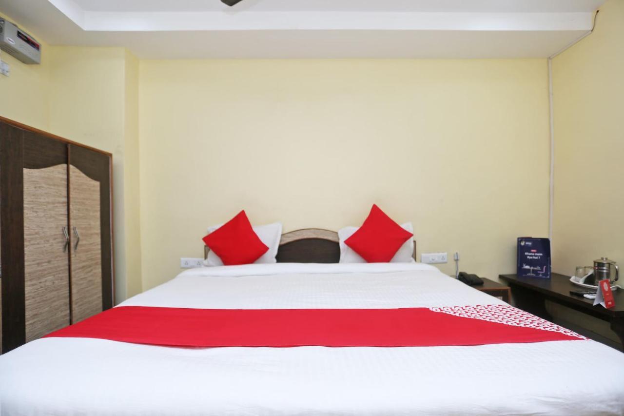 Oyo 15355 Govind Guest House Горакхпур Экстерьер фото